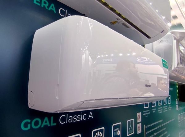 Кондиционер Hisense AS-18HW4RMSCA00