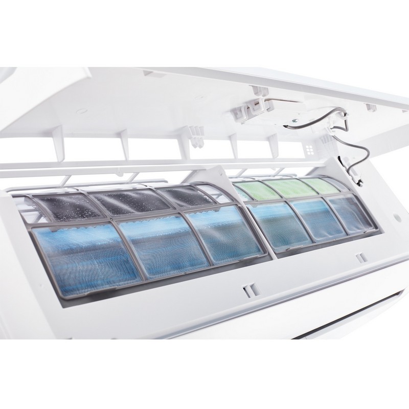 Внутренний блок сверху Electrolux EACS-24HAL/N8